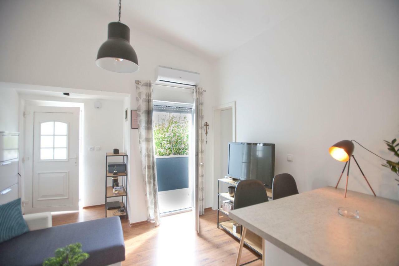 Apartment Ana Fažana Extérieur photo