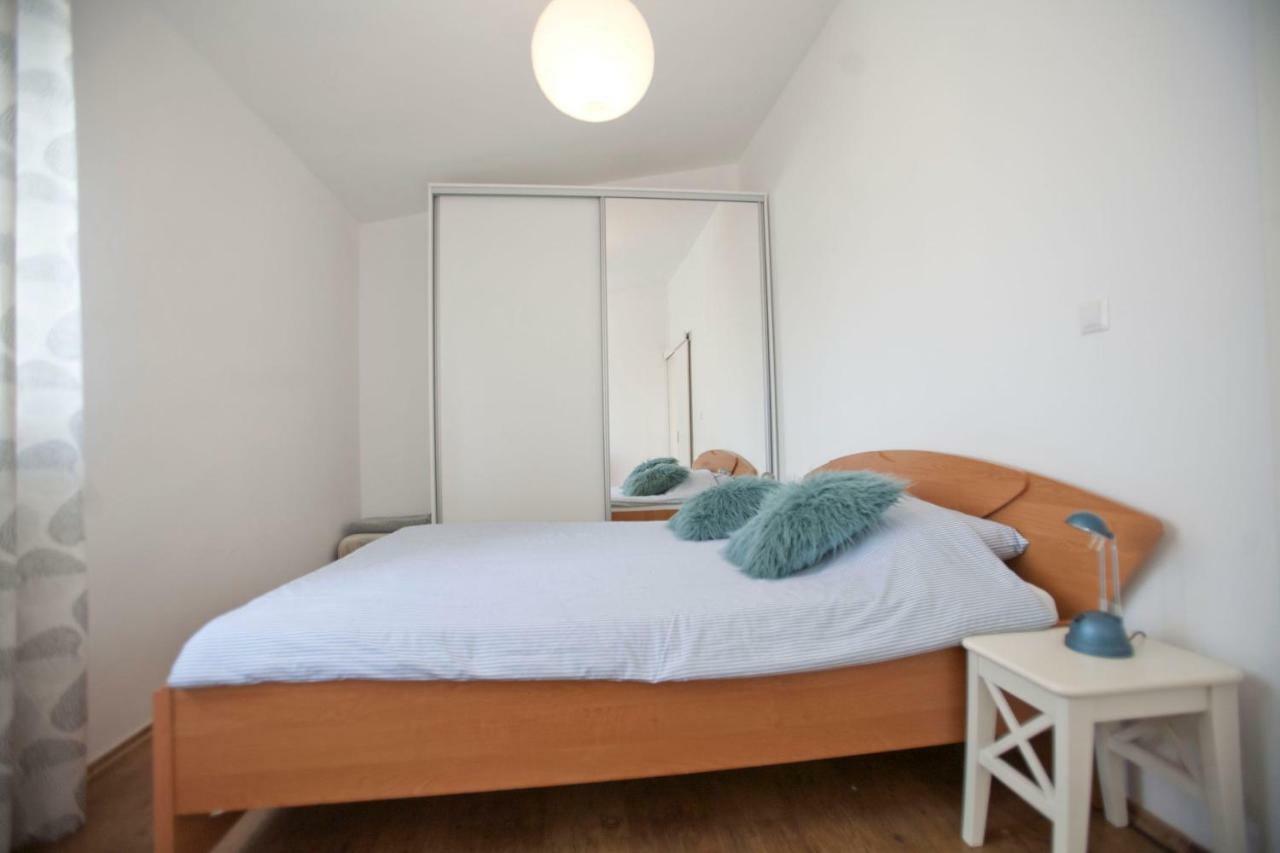 Apartment Ana Fažana Extérieur photo
